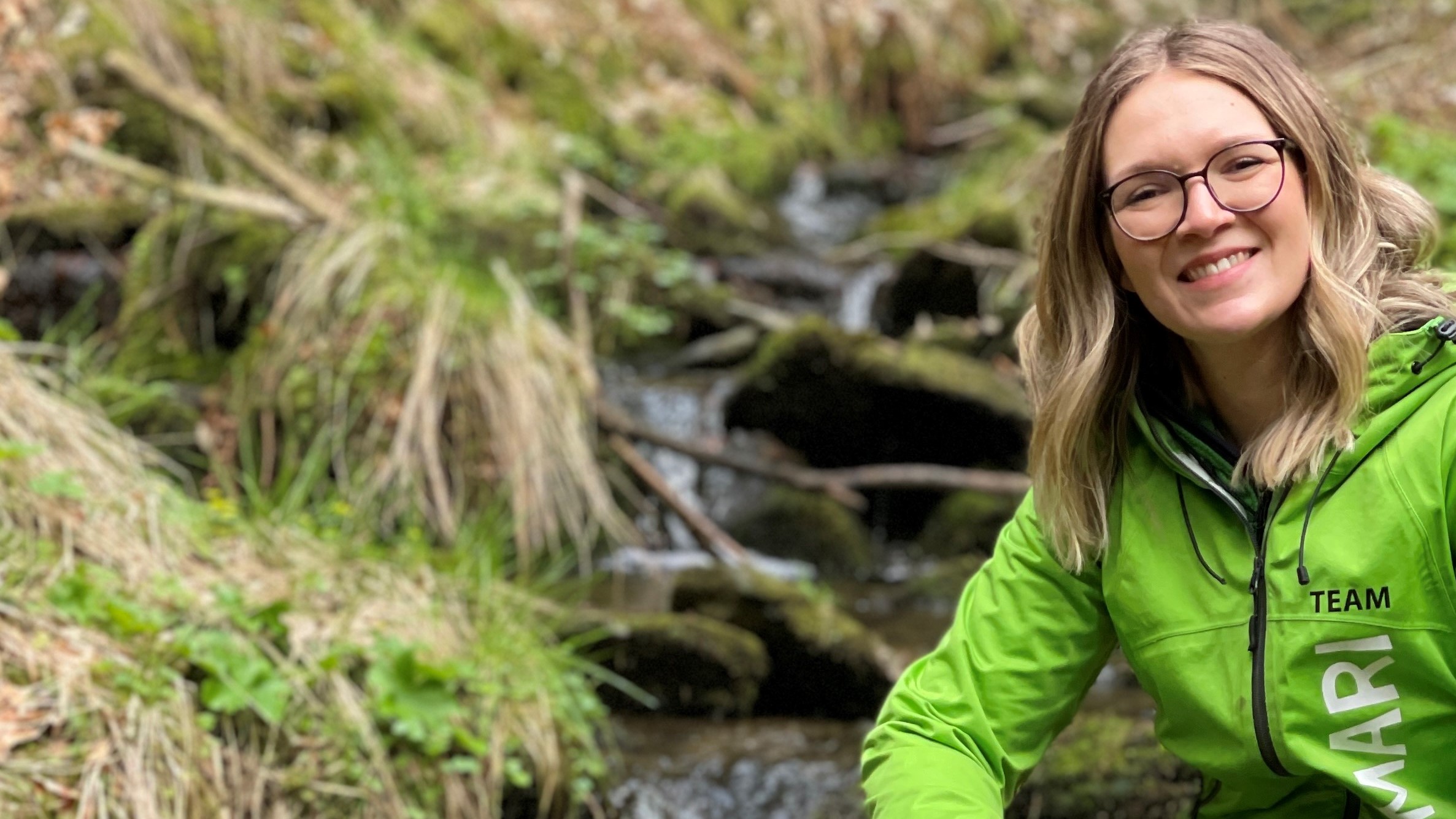 Alle Sinne schärfen beim Wandern am Wechsel mit Waldpädagogin Anna Maria Müllner