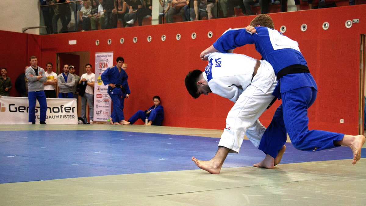 Die-junge-Judo-Mannschaft-berzeugt-vor-Heimpublikum-10-4-Sieg-f-r-die-Wimpassinger