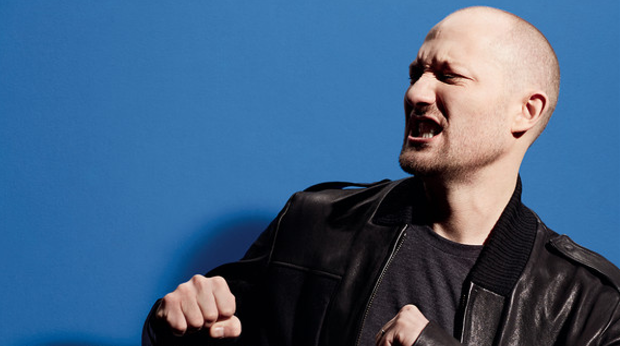 Paul Kalkbrenner landet nach acht Jahren mit seinem neuen Album ‚The Essence‘ auf der Scheibenwelt