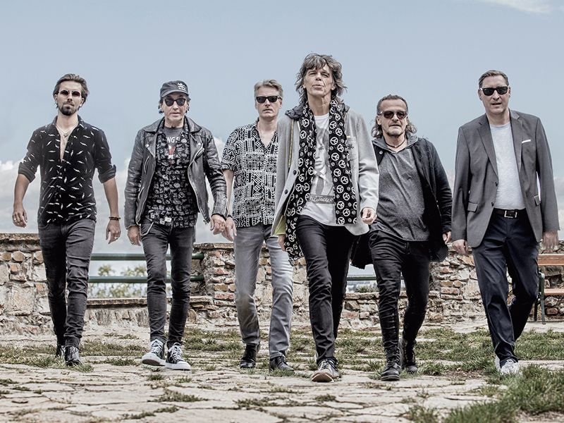 Der Kultursommer auf Schloss Stixenstein bringt vom 9. bis 19. Juli Ella Stern, Onk Lou, The Stonez, Karl Ratzer, Ulli Bäer und viel mehr