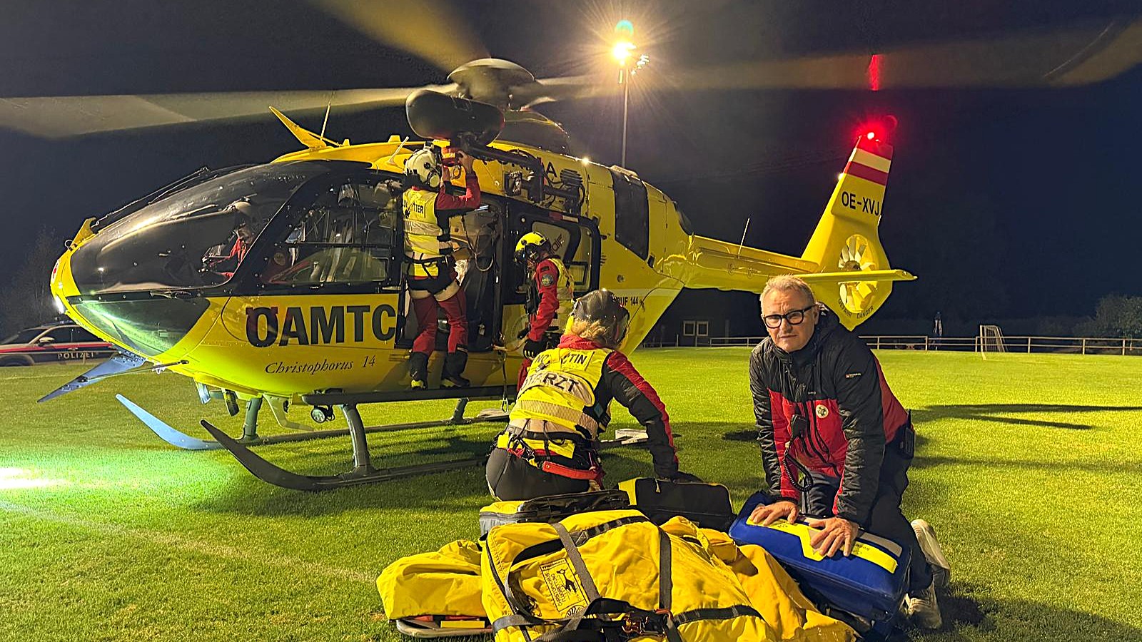 Nächtliche Windenbergung am Feuchter war ein schwieriger Einsatz für Bergrettung und Notarzthubschrauber C14